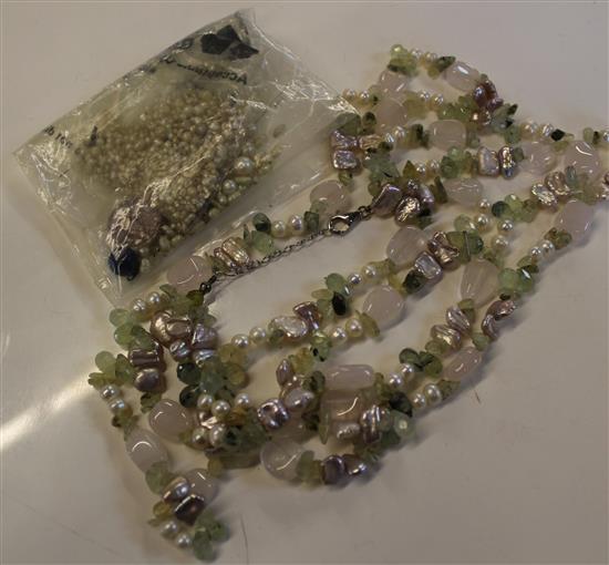 Aquamarine pearls, agate necklace & loose pearls etc